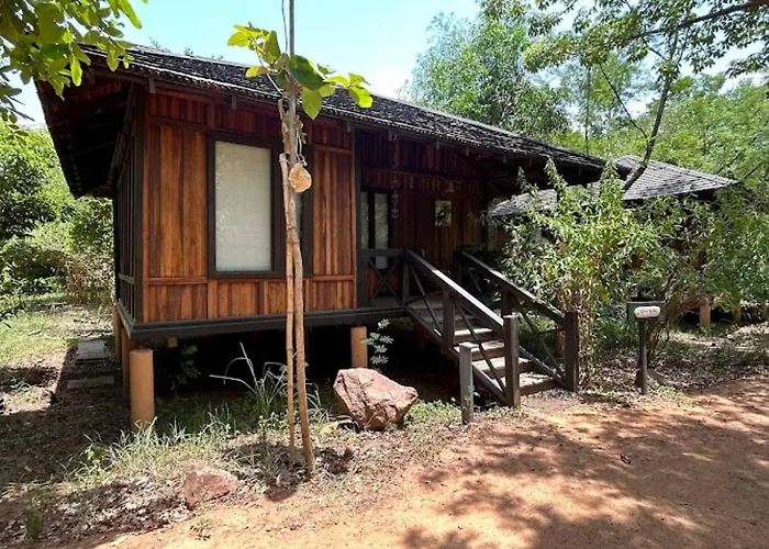 Tendu Leaf Jungle Resort & Spa