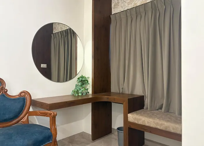 Hotel Ratan Palace