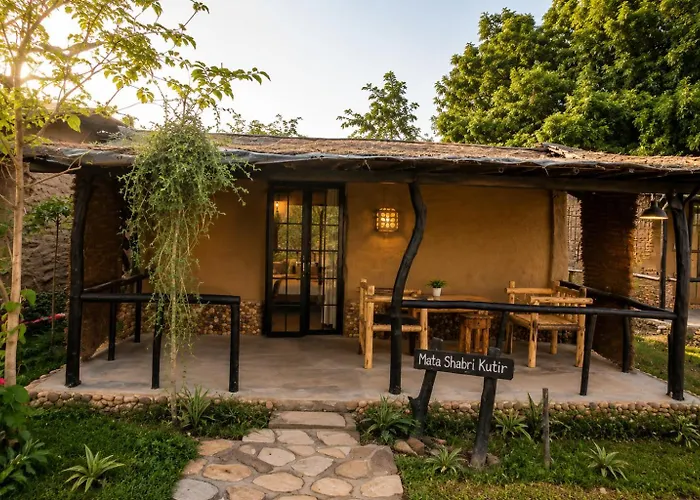 Bhuvan Aarogyam Vanvaasi Retreat - Near Core Panna Tiger Reserve & Safari Zone