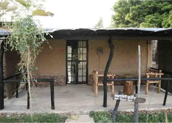 Bhuvan Aarogyam Vanvaasi Retreat - Near Core Panna Tiger Reserve & Safari Zone